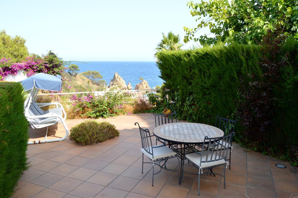 Blanca Paloma - Holiday House Villa ตอสซาเดมาร์ ห้อง รูปภาพ