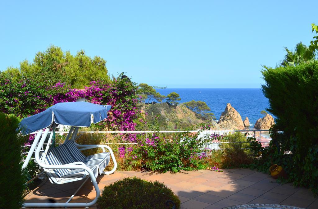 Blanca Paloma - Holiday House Villa ตอสซาเดมาร์ ภายนอก รูปภาพ