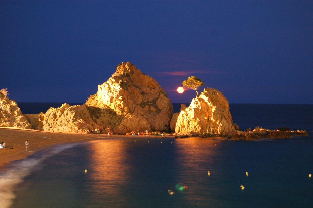 Blanca Paloma - Holiday House Villa ตอสซาเดมาร์ ห้อง รูปภาพ